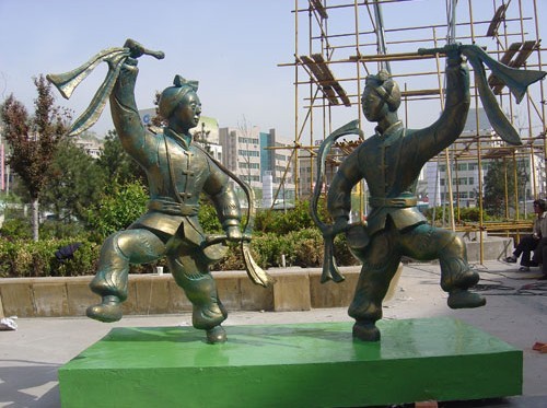 西安雕塑之如何专业定制人物铜雕